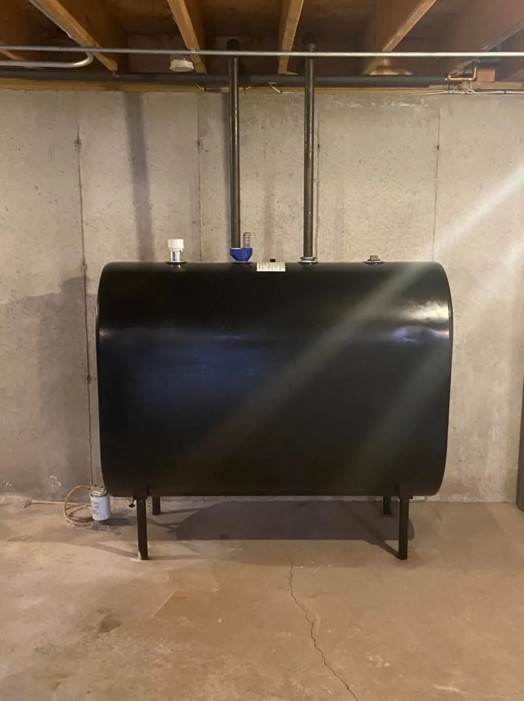 Oil tank removal and replacement service